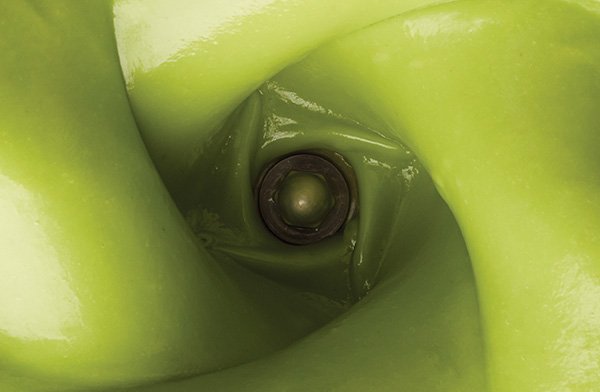 Нестандартная конструкция чаши блендера Vitamix